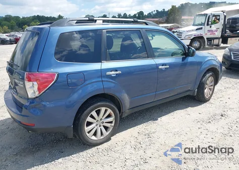 2013 Subaru Forester 2.5X Limited z USA, uszkodzony, nr VIN JF2SHAECXDH417967